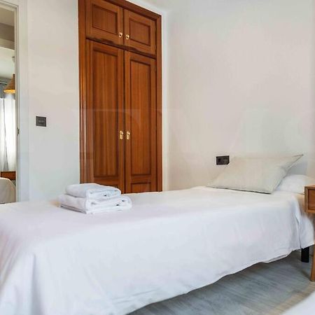 Spacious & Authentic Apartment By Rems Malaga Ngoại thất bức ảnh