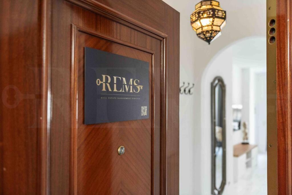 Spacious & Authentic Apartment By Rems Malaga Ngoại thất bức ảnh